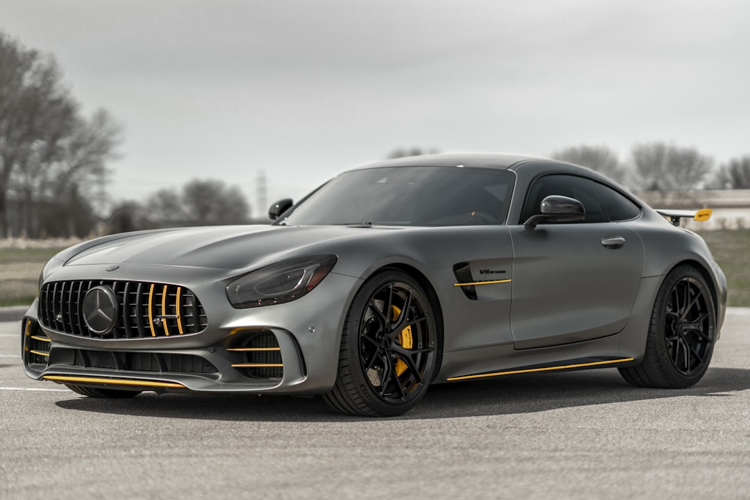 Mercedes Benz